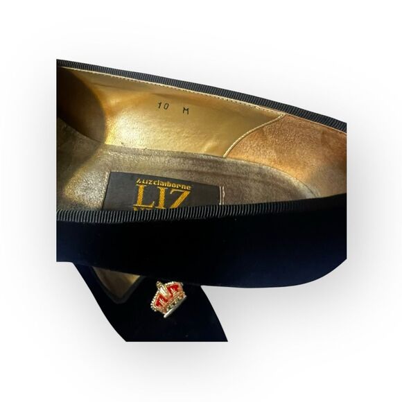 Black Crown Embroidered Women's Loafers - Picture 5 of 12